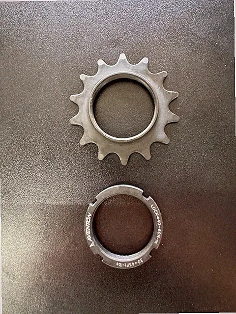 NEW! BICYCLE SINGLE SPEED STEEL COG & LOCK RING TRACK FIX 14T X 1/8 IN BLACK.