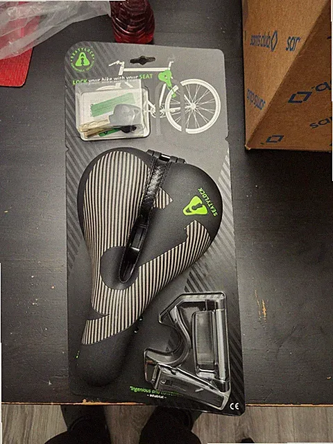 SeatyLock Hybrid Saddle Bike Lock - 2 in 1 Anti-Theft Bike Seat (SL001TRSTBK)
